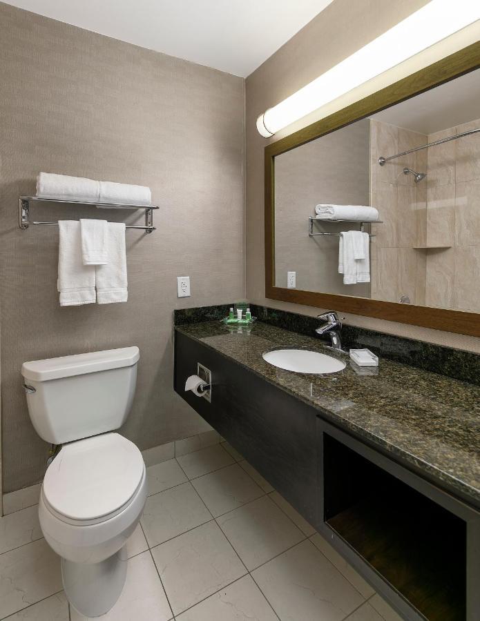 Holiday Inn West Covina, An Ihg Hotel Bagian luar foto